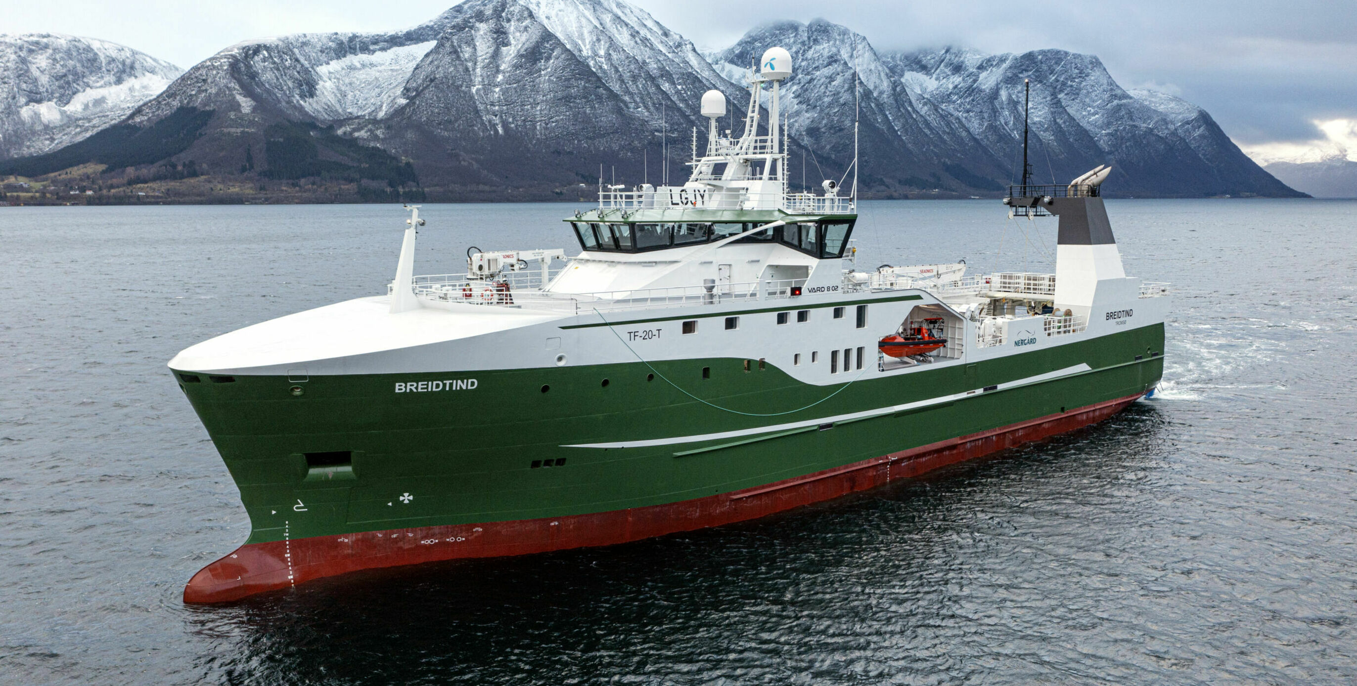 Stern trawler Breidtind delivered - VARD